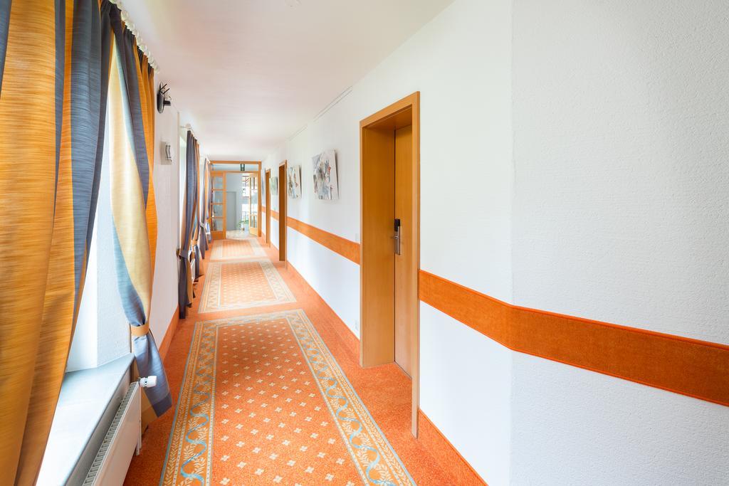 Hotel Garni Gaestehaus Am Muehlbach Ottobeuren Exterior photo